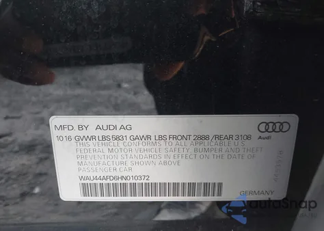 2017 Audi A8 L 3.0T z USA, uszkodzony, nr VIN WAU44AFD6HN010372